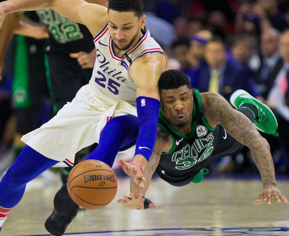 黑白直播在线观看-比赛中球队战术调整，局势急转直下的简单介绍