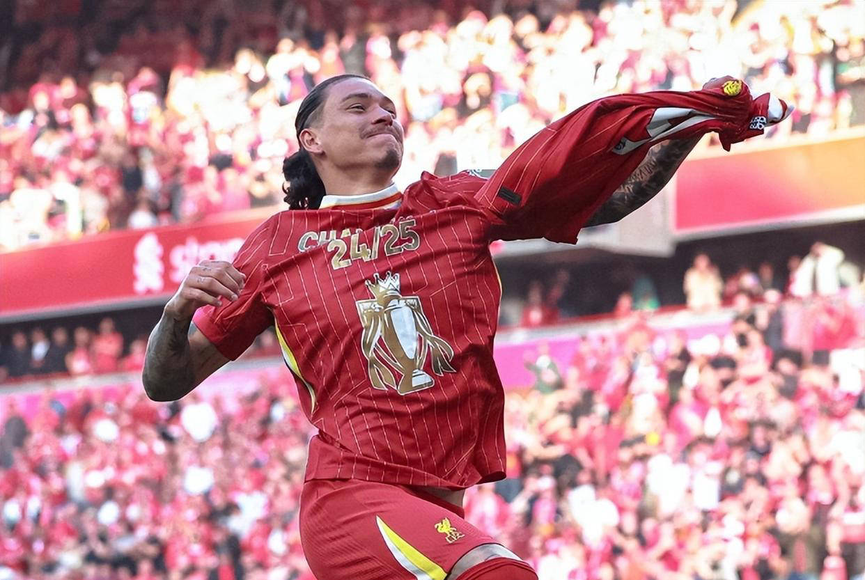 利物浦一路向前,锋线火力无敌 利物浦一路向前,锋线火力无敌