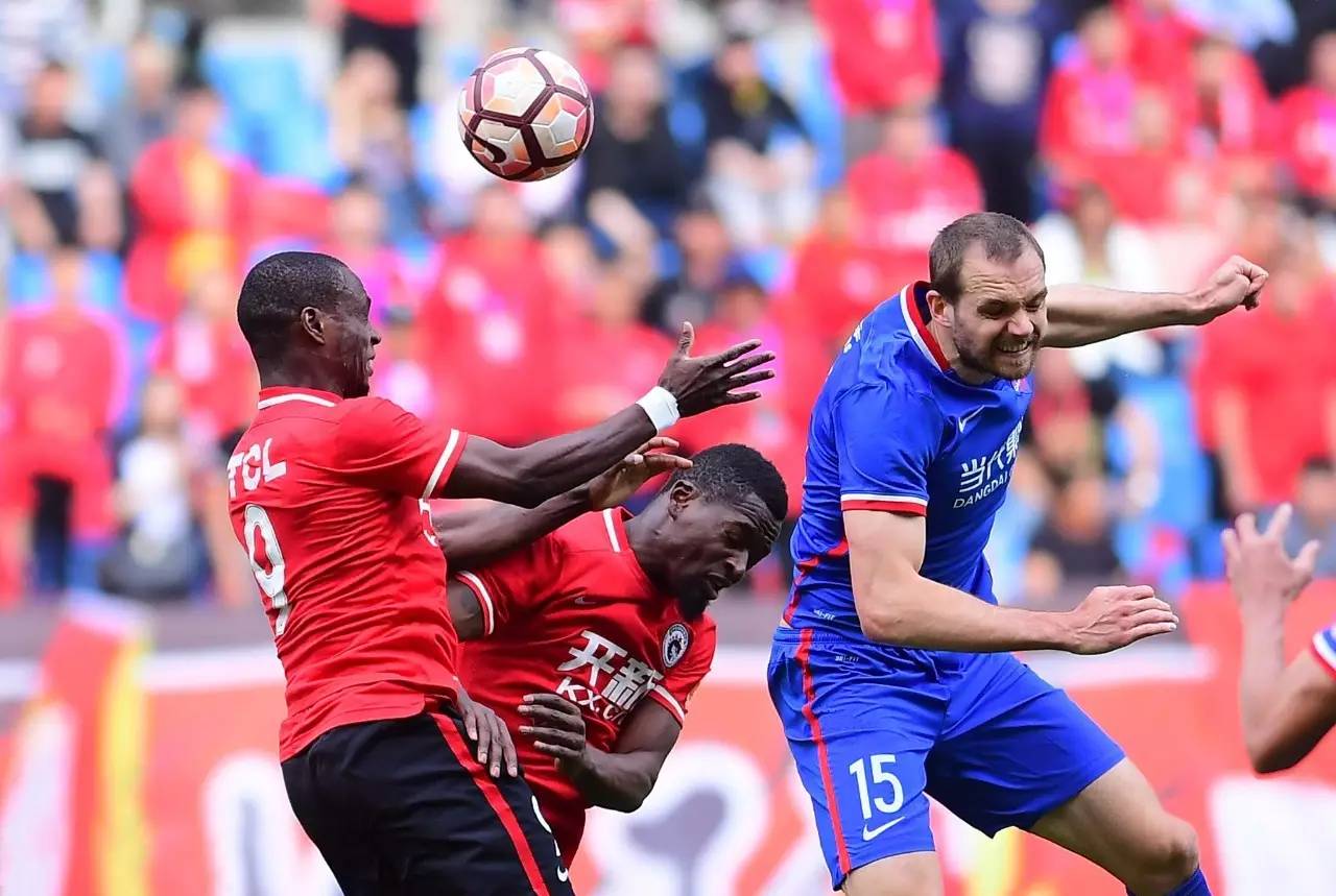 黑白直播-包含重庆力帆遗憾败北，晋级前景变得渺茫的词条