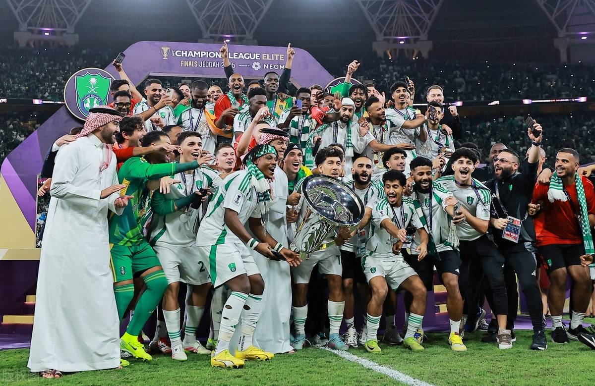 黑白直播nba-巨星云集，亚洲足坛新赛季拉开序幕