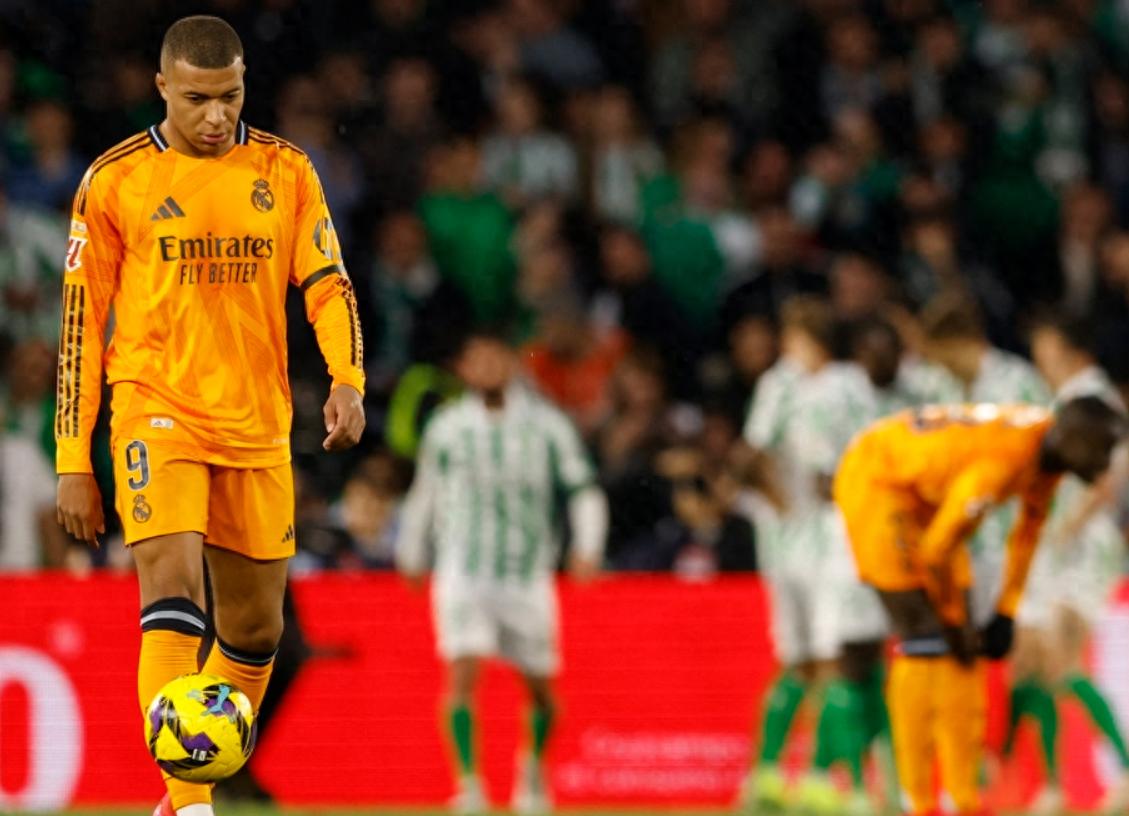 黑白直播网-关于南特客场对抗里尔，争取客场意外胜利的信息