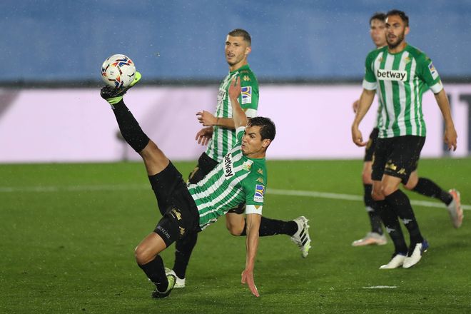 黑白直播nba在线观看-关于亚眠客场大胜梅斯，取得主场连胜的信息