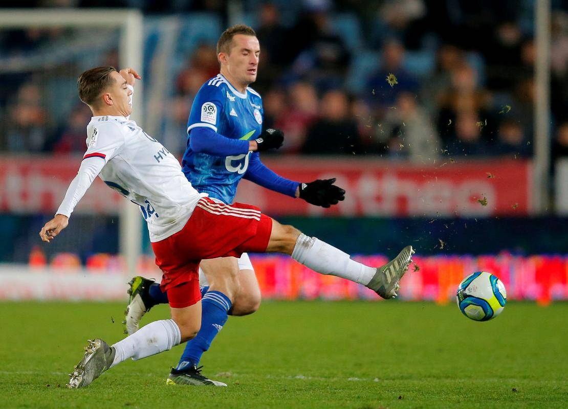 黑白直播免费体育直播-里昂主场迎战昂热，信心十足的简单介绍