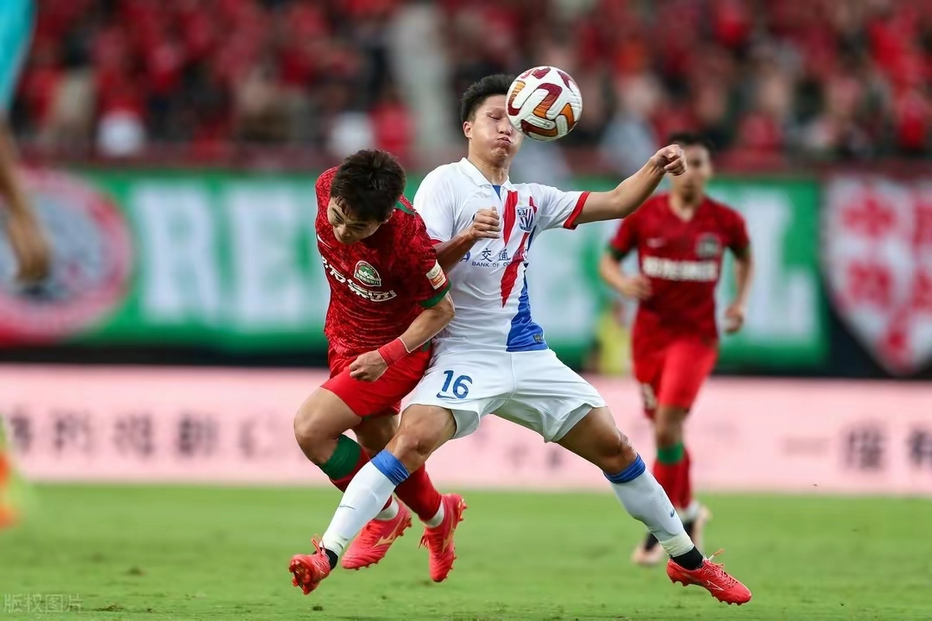 黑白直播nba-申花战平河南建业，保级形势依然严峻