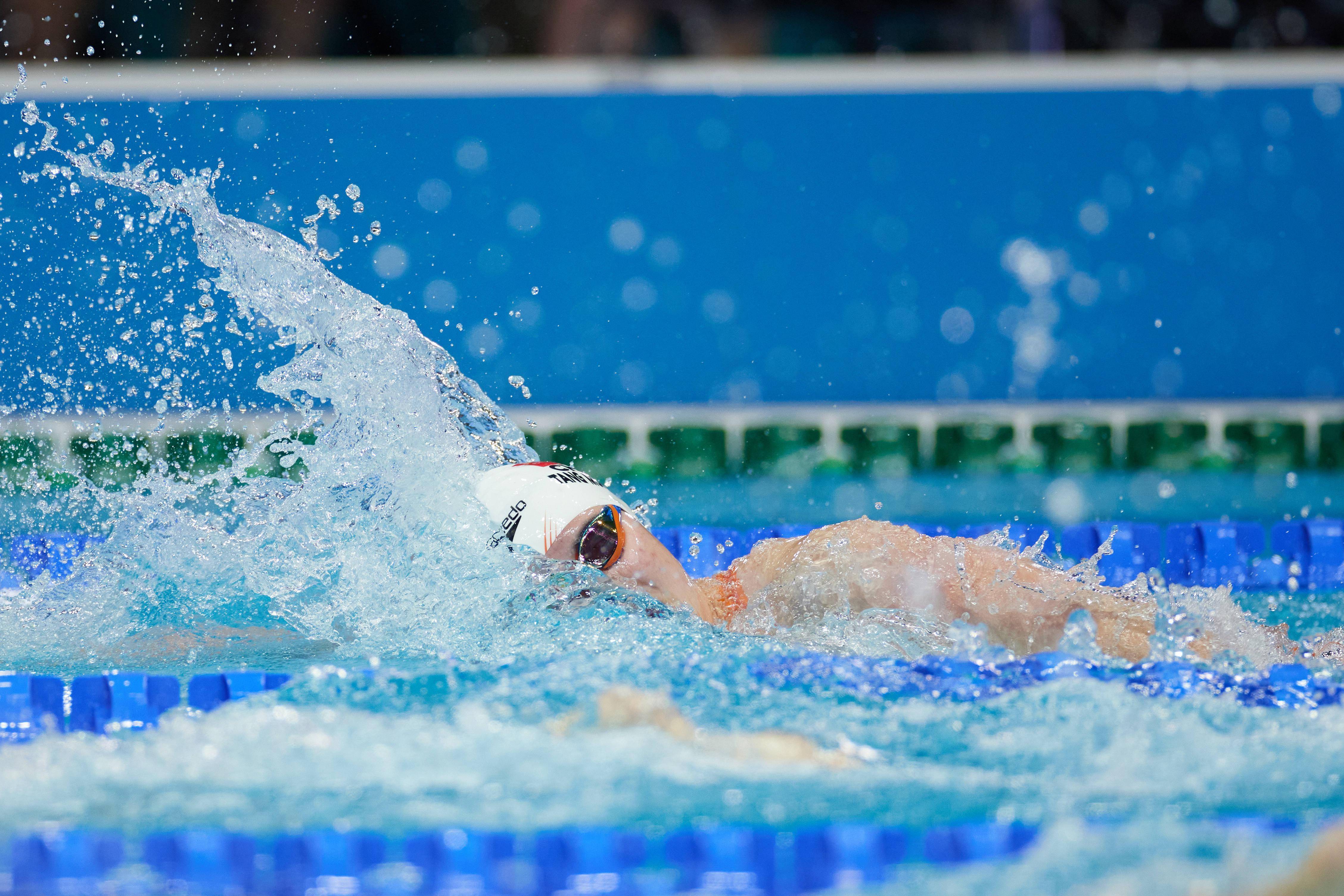 西班牙游泳选手在自由泳比赛中获得多项冠军 西班牙游泳选手在自由泳比赛中获得多项冠军
