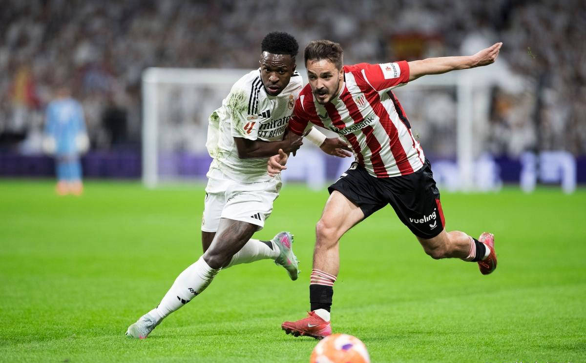 黑白直播免费体育直播-皇马客场逆转，贝尔绝杀领衔胜利