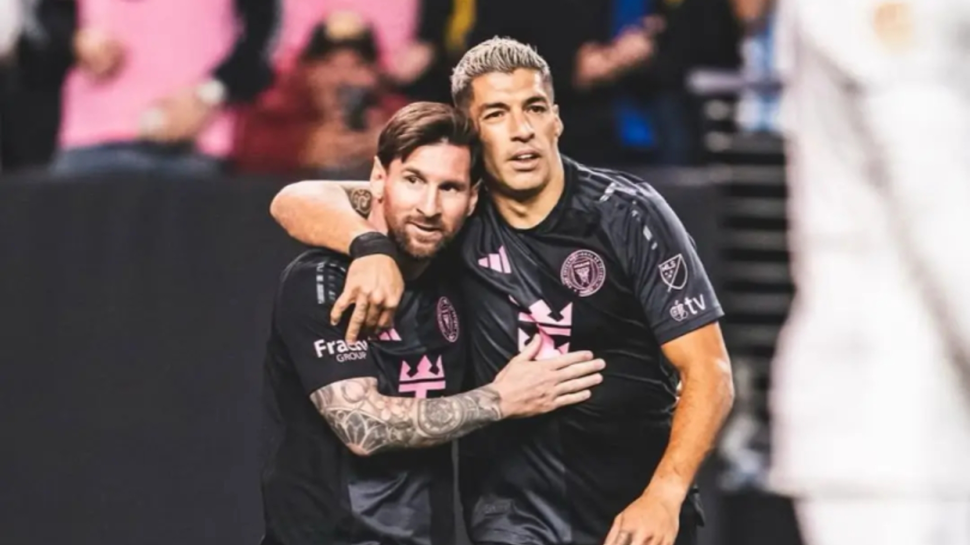 黑白直播免费体育直播-梅西遭遇尤文逆转，奥运会局势紧张