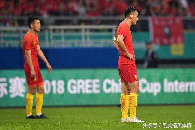 国足在欧冠中不敌拜仁，表现神勇