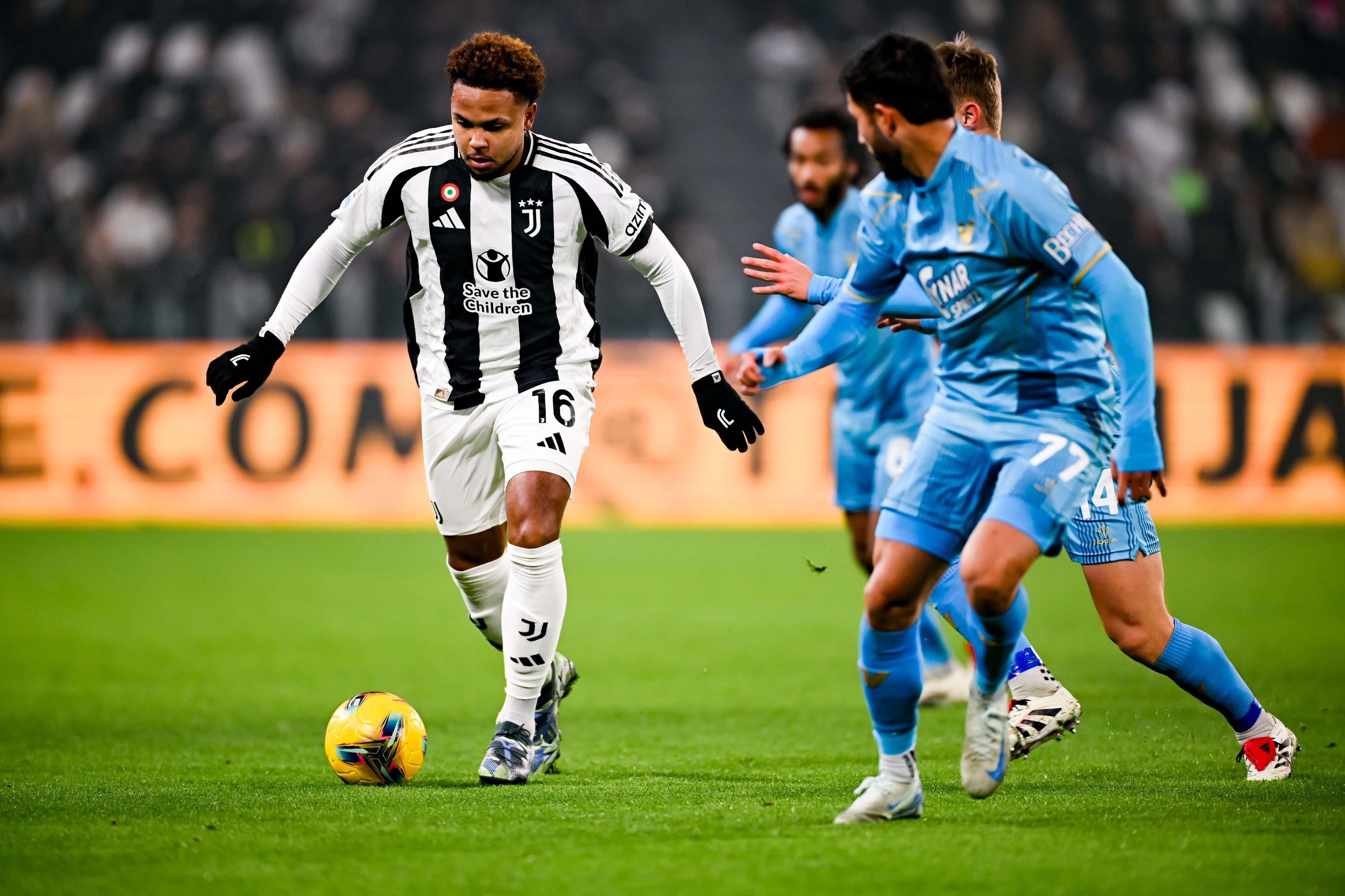 尤文图斯客场取胜,意甲强队再添一胜 尤文图斯客场取胜,意甲强队再添一胜