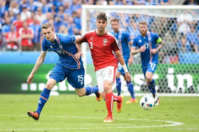 黑白直播-冰岛与阿尔巴尼亚交手战至最后