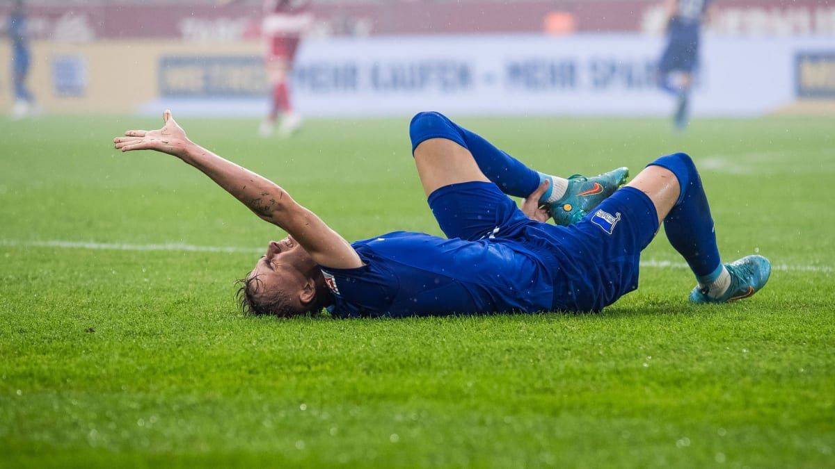 黑白直播-柏林赫塔球员分享独家训练日常