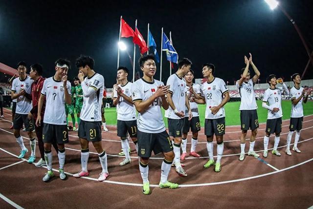 黑白直播体育-国内球队备战国际赛事，备受球迷期待的简单介绍