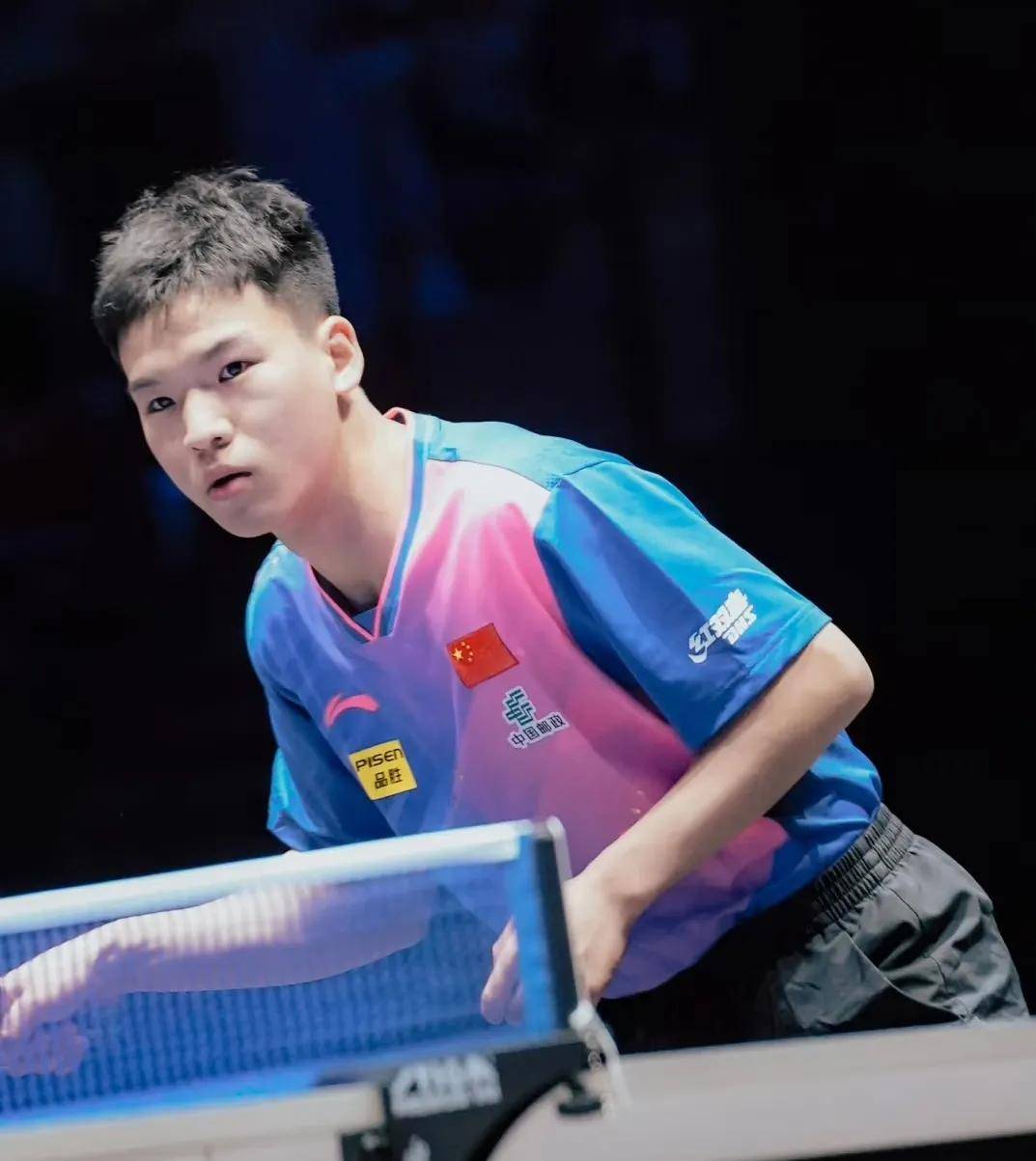 加拿大选手在乒乓球比赛中表现出色