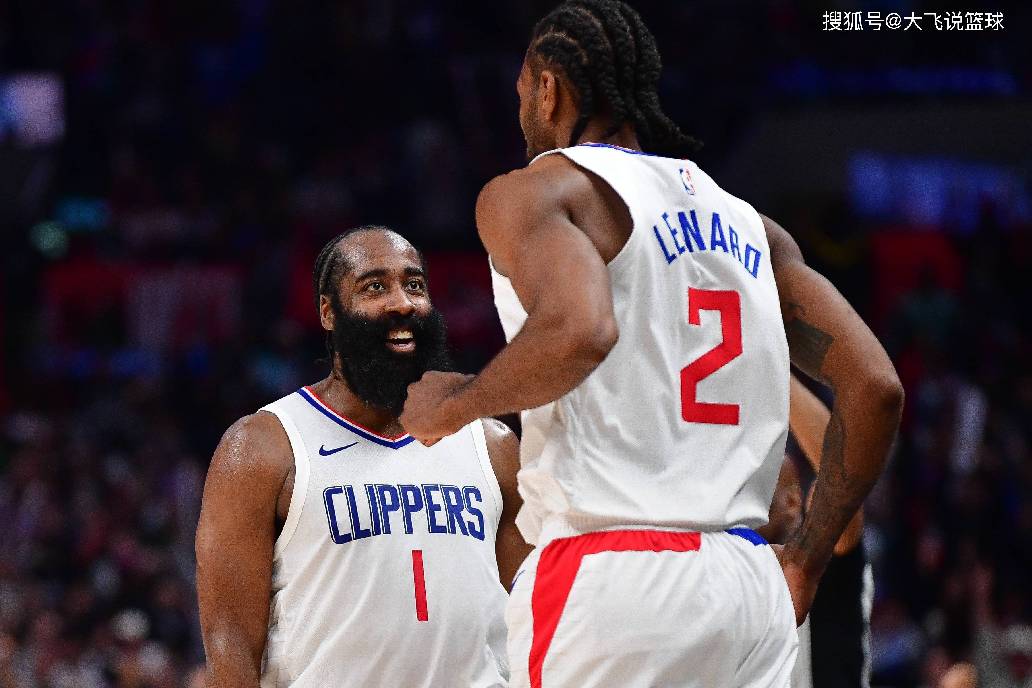 黑白直播免费体育直播-篮网横扫快船，晋级半决赛