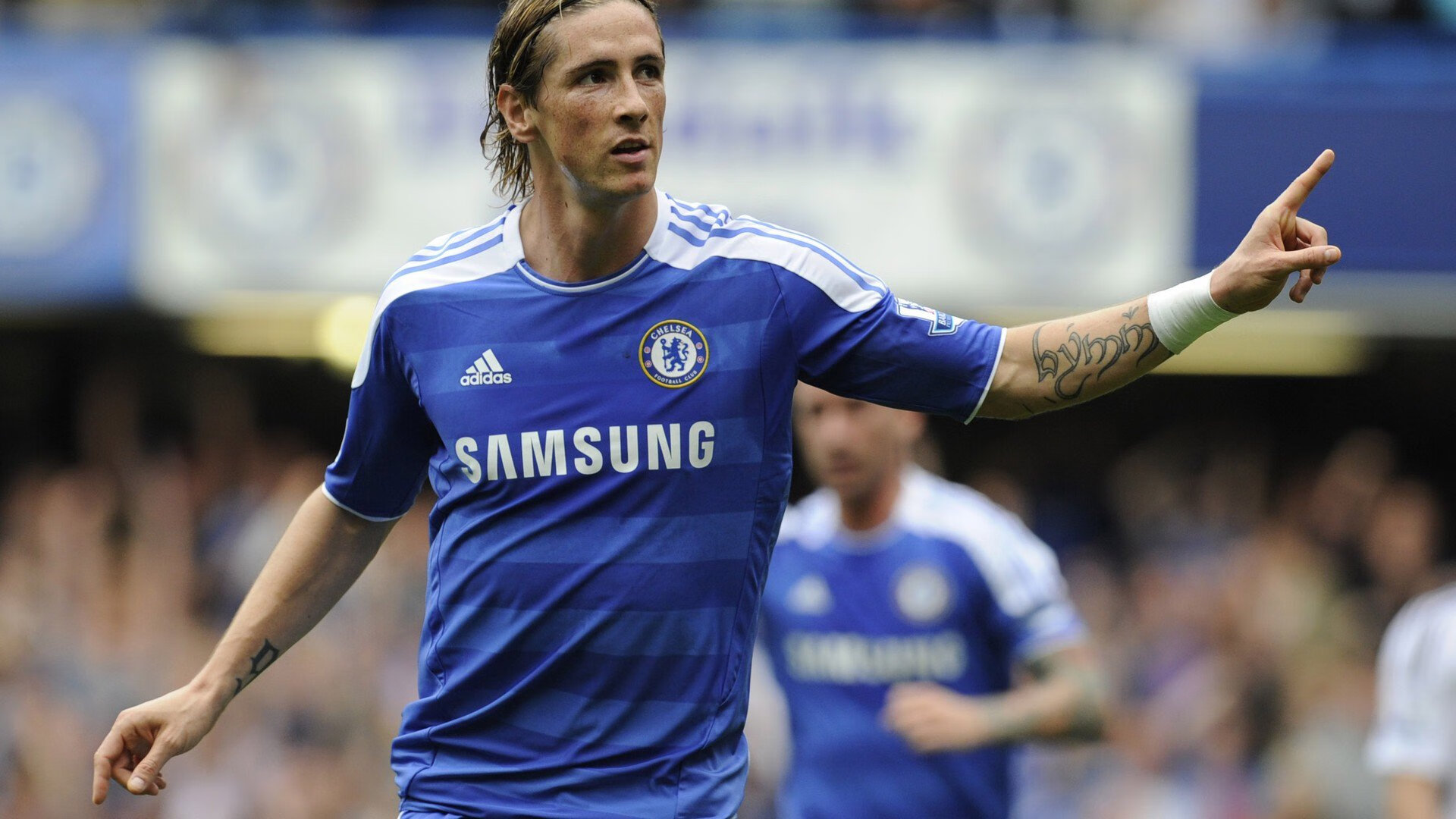 黑白直播免费体育直播-奥亚尔萨瓦尔惊艳四座，曼城完胜厄瓜多尔，个人天才与集体智慧的绿茵对话