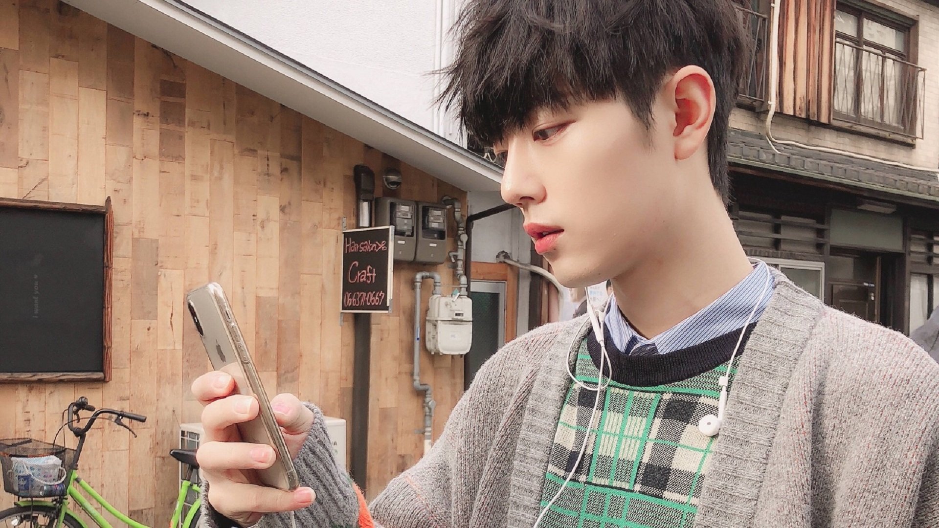 黑白直播nba-铁闸与群狼，金玟哉的爆发与皇家社会的比利时血拼哲学