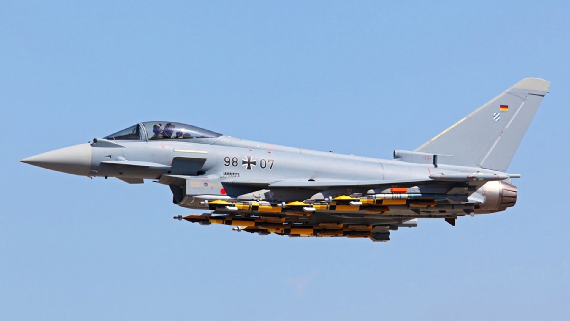 东瀛风暴席卷罗讷河,葡萄牙雄鹰的救赎之翼